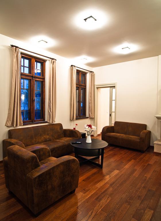 Apartament cu 2 dormitoare - etajul 2