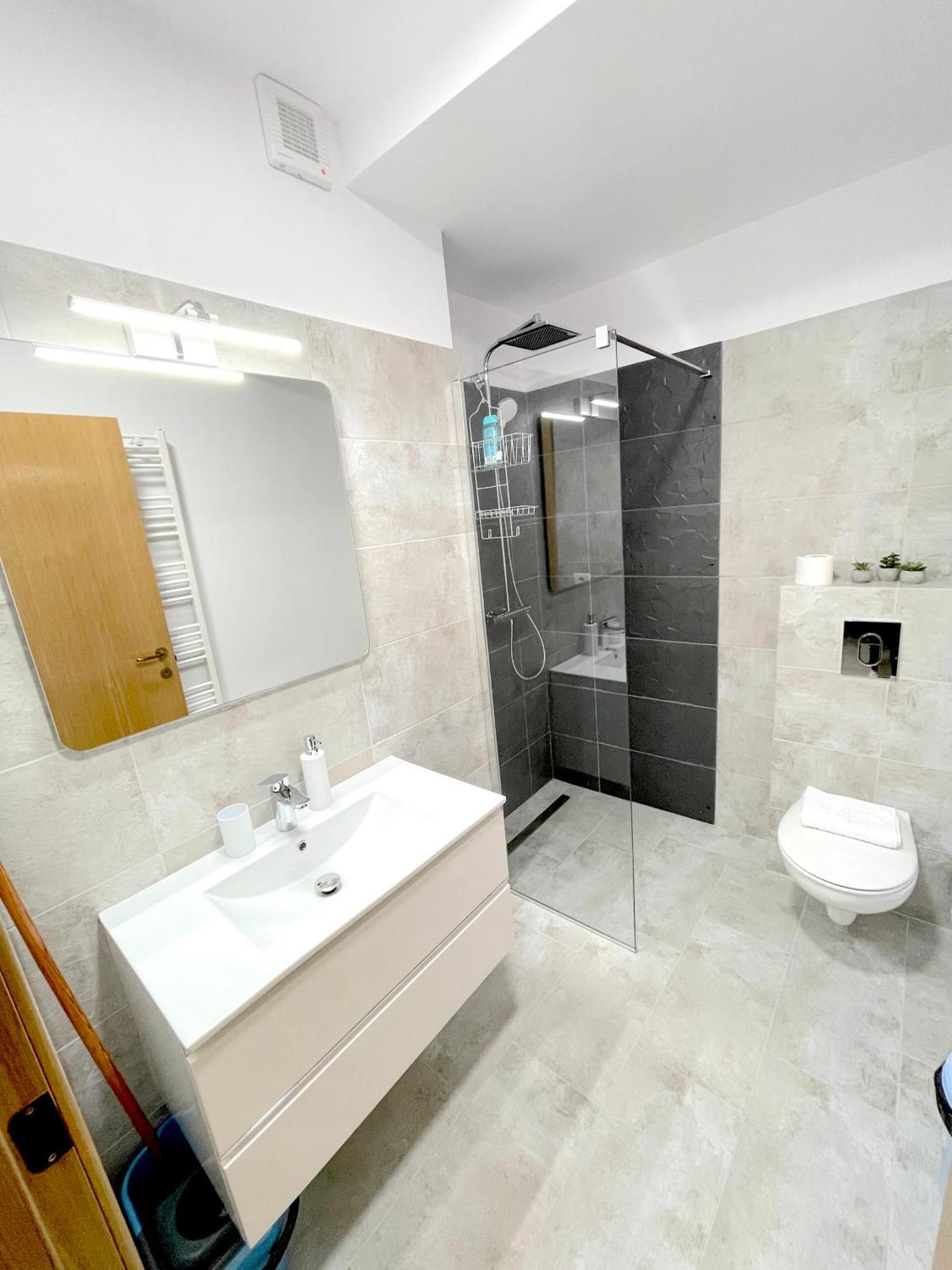 Apartament cu 2 dormitoare