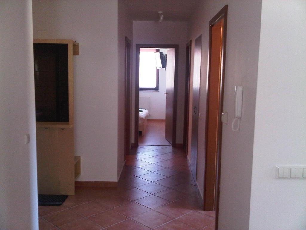 Apartament cu vedere la munte