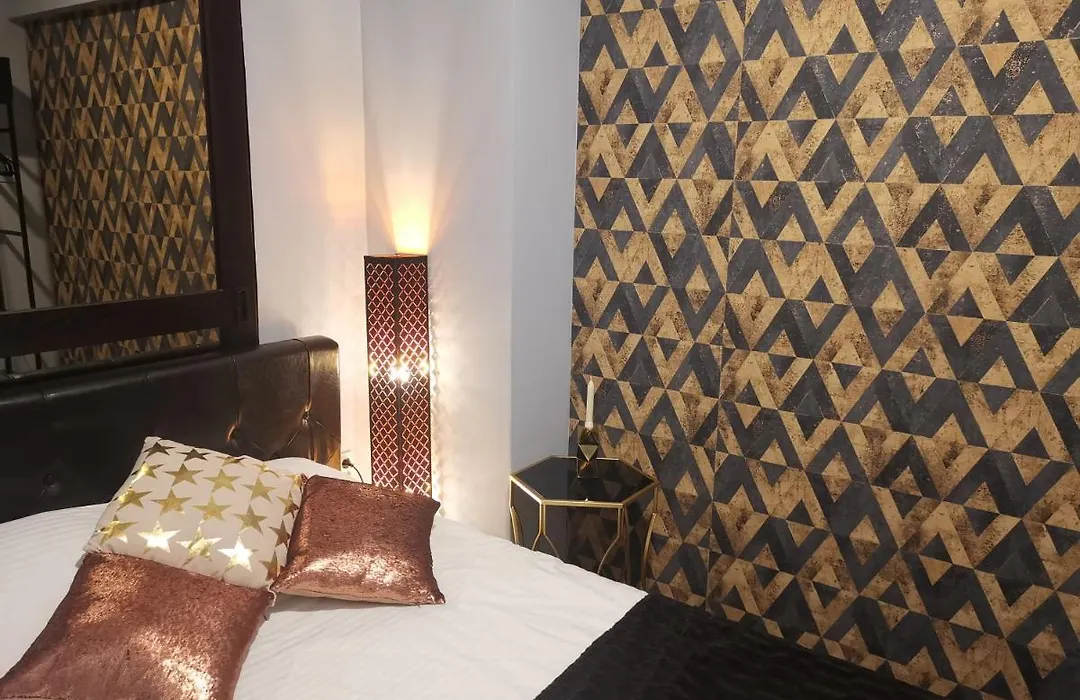 Chic Boutique Apart-1