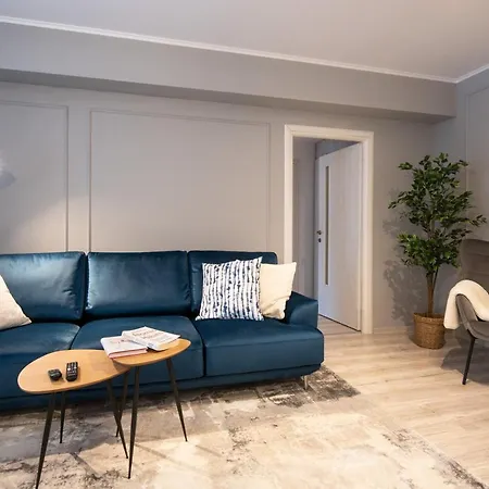 Snowdrop Apartment-2