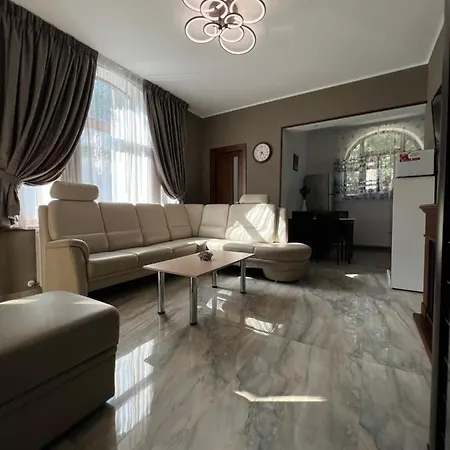Casa Mugur-2