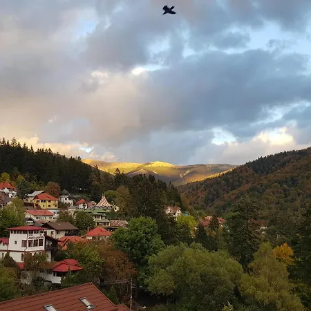 Aosta Valley View Sinaia-2