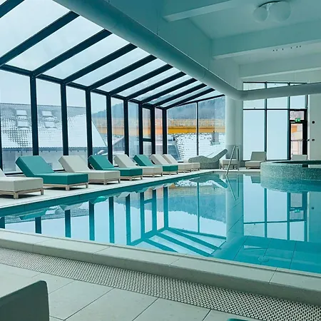 Belleview Family Apartment-3