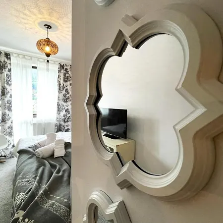 Colina Boutique Apartment - Free Parking&Smart Tv-2