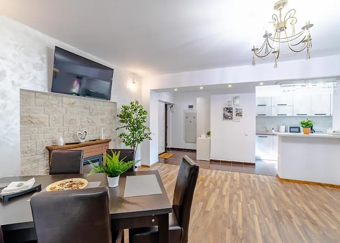 Mikras Luxury Apartment Sinaia