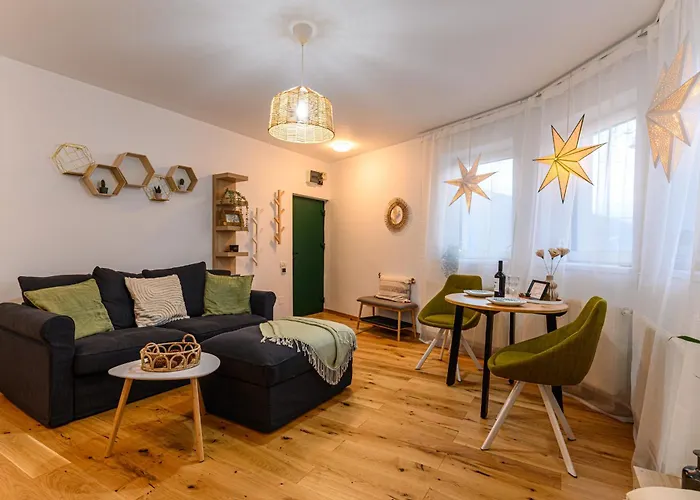 Peles Castle Boutique Apartment Sinaia