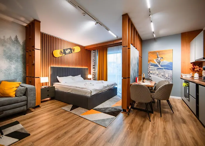 Blue Sky Studio With Pool And Spa Sinaia