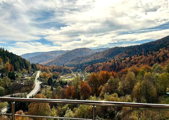 Colina Blossom Retreat - Private Parking And Balcony Sinaia