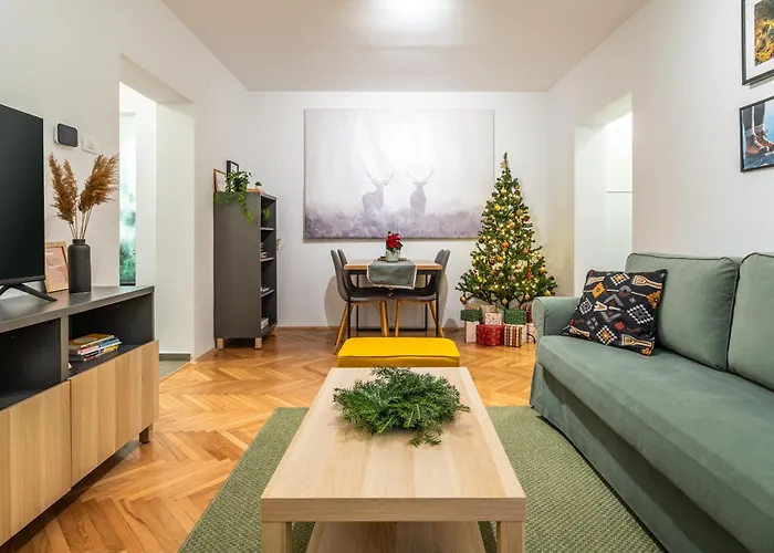 The Cozy Deer Apartment Sinaia
