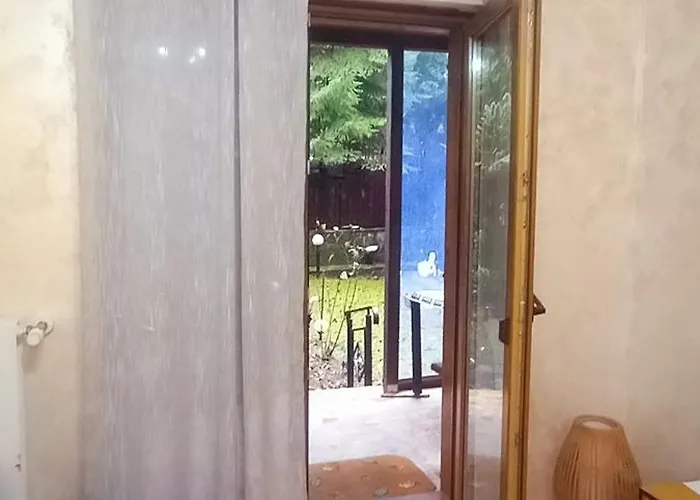 George Apartament Central cu gradina proprie Sinaia